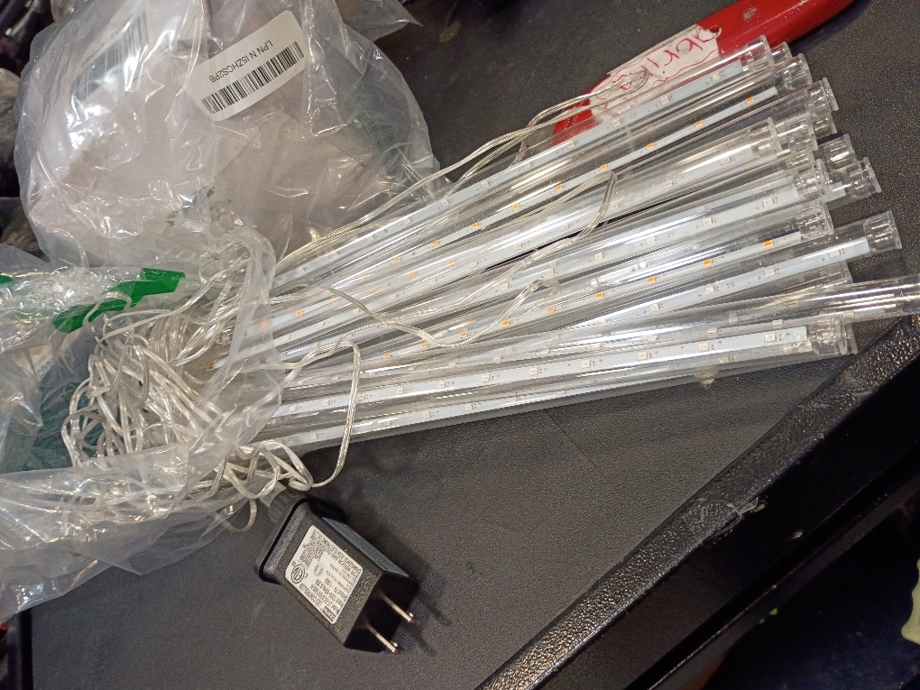 Meteors Shower Lights, 192 LED Falling Rain Lights 8 Tubes 11.8 Inch Waterproof Christmas Plug in Snowfall LED Outdoor for Tree Party Garden Yard Holiday Christmas Decoration, Blue