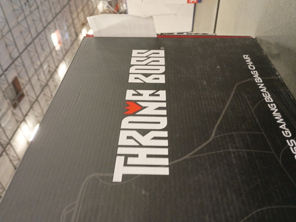 Throne Boss Gaming Bean Bag Chair Cover for Adults with High Back black – Large Floor Gaming Chair Cover, Easy to Clean Fabric, Large Pockets, Headphone Hanger, Requires 350 Liters Polystyrene Beans