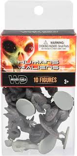 Amazon.com: SCS Direct Humans Vs Aliens Space Monster Action ...