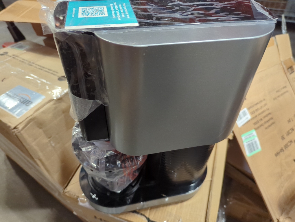 Ninja NC301 CREAMi Ice Cream Maker, for Gelato, Mix-ins, Milkshakes, Sorbet, Smoothie Bowls & More, 7 One-Touch Programs, with (2) Pint Containers & Lids, Compact Size, Perfect for Kids, Silver