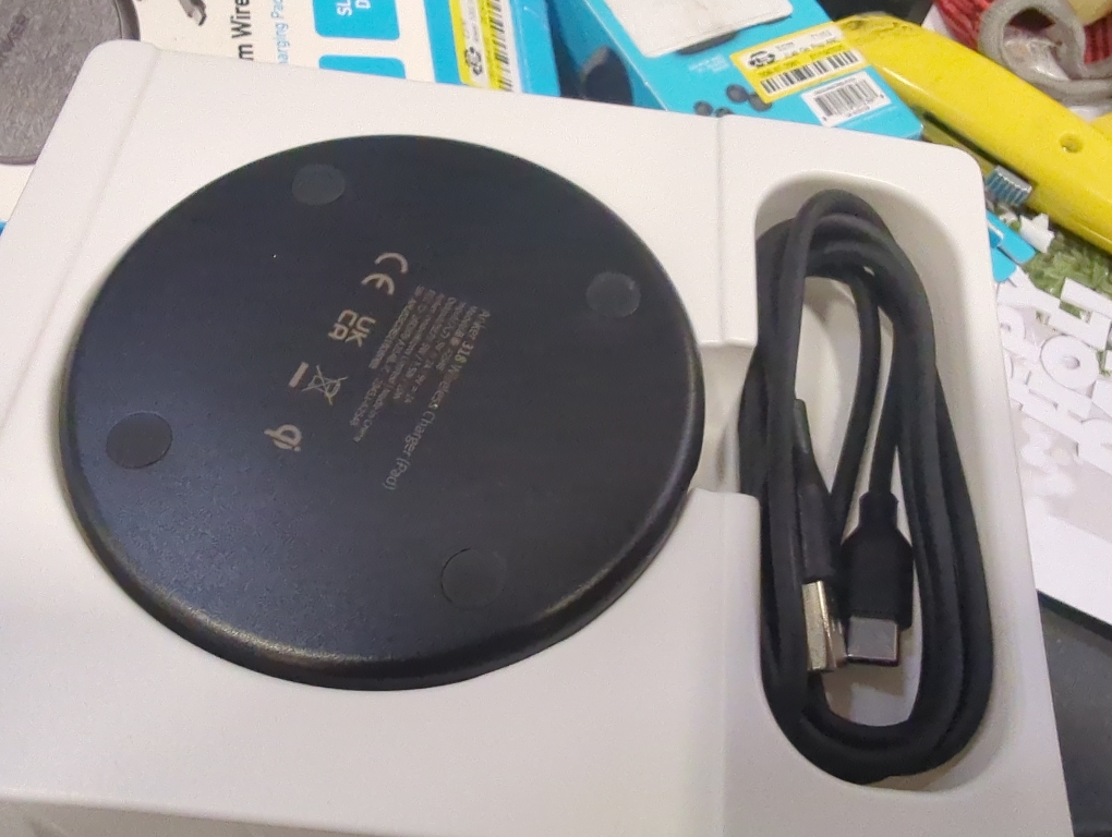 Anker 318 Wireless Charger Pad with 4' Cable, 10W, B2548JF1-1, Black