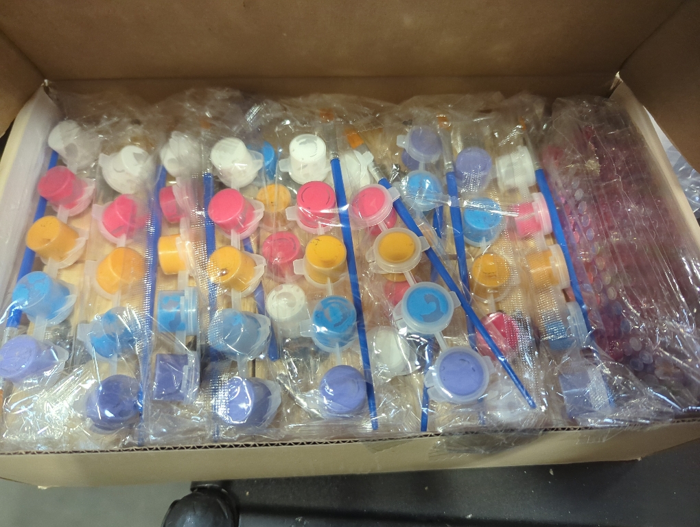 10 Sets Jewelry Box Painting Set for Kids with Stickers - Bulk Stockings & Birthday Goodie Bag Stuffer - Kids Party Favors Toy Return Gifts - Unfinished Wooden Treasure Boxes For Arts & Craft