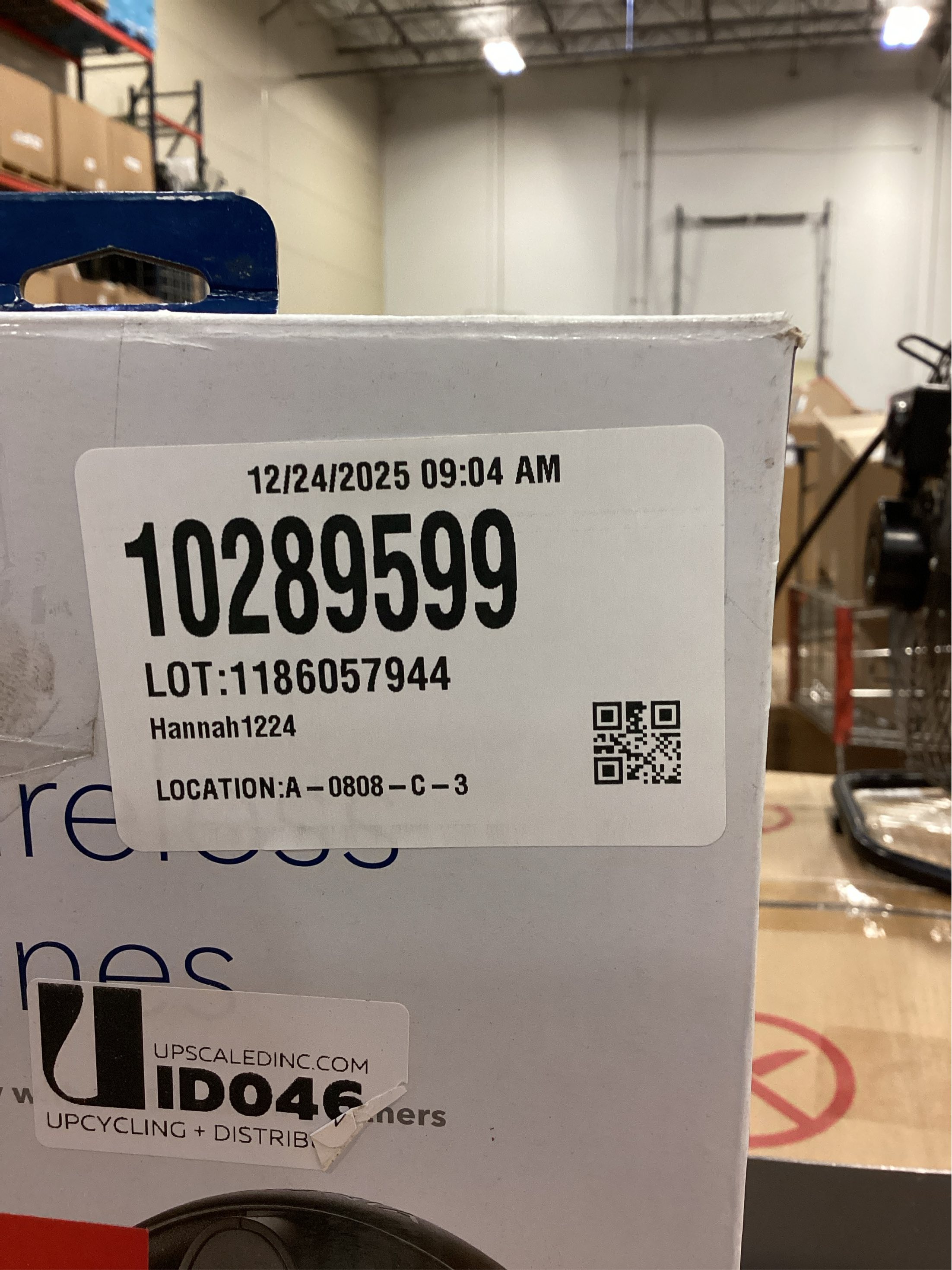 insignia - ns-hawhp2 rf wireless over-the-ear headphones - black