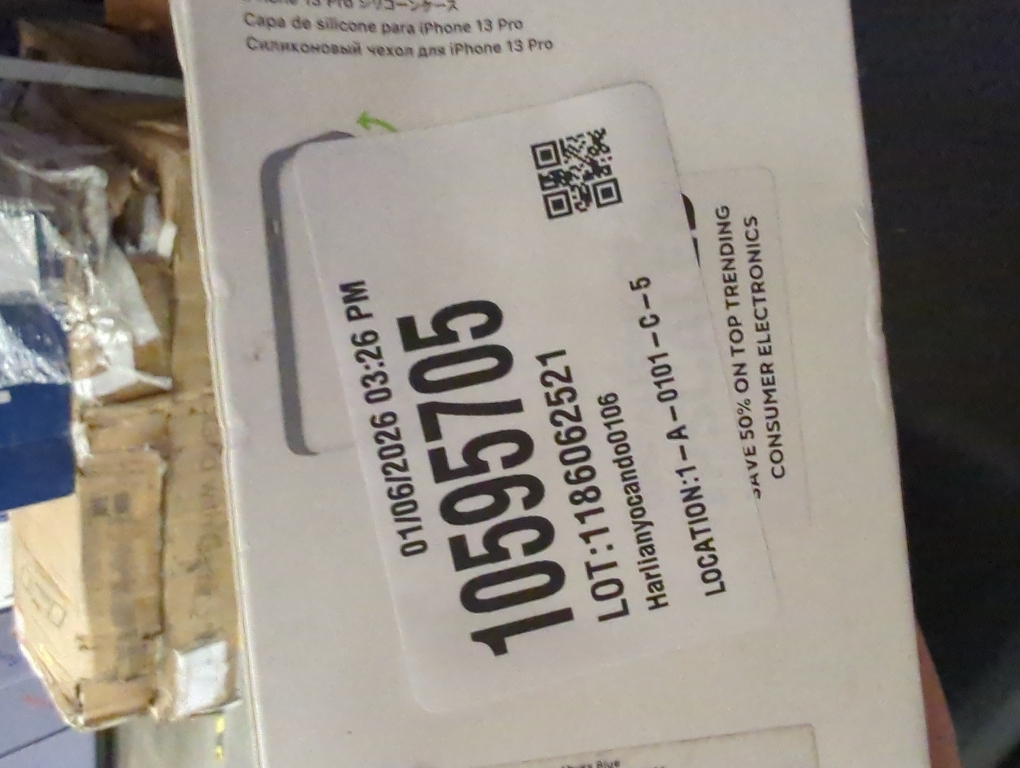 iPhone 13 Pro Silicone Case with MagSafe – (PRODUCT)BLUE