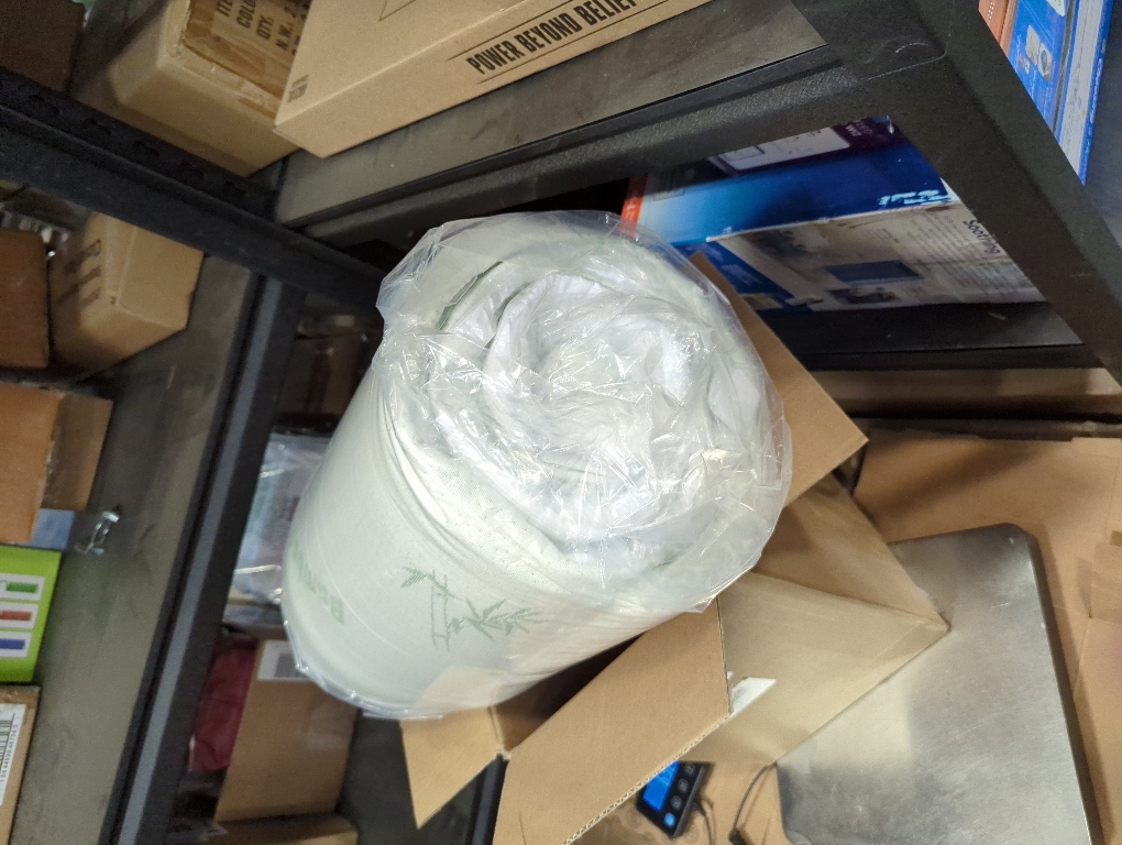 HOMBYS Memory Foam Massage Bed Mattress Topper with Cooling Rayon Derived from Bamboo Cover, Lash Bed Table Mattress Topper with Elastic Bands, Cushion Only, White, 73 x 24