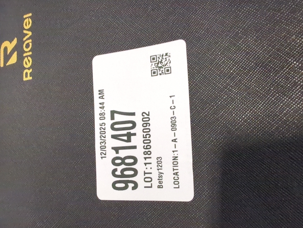 .Relavel Makeup Bag with Light Up Mirror, Makeup Case Travel Cosmetic Bags Brush Organizer Storage Box, Rechargeable Vanity Mirror with 3 Color Lights, High Frame Mirror Protection (Black)