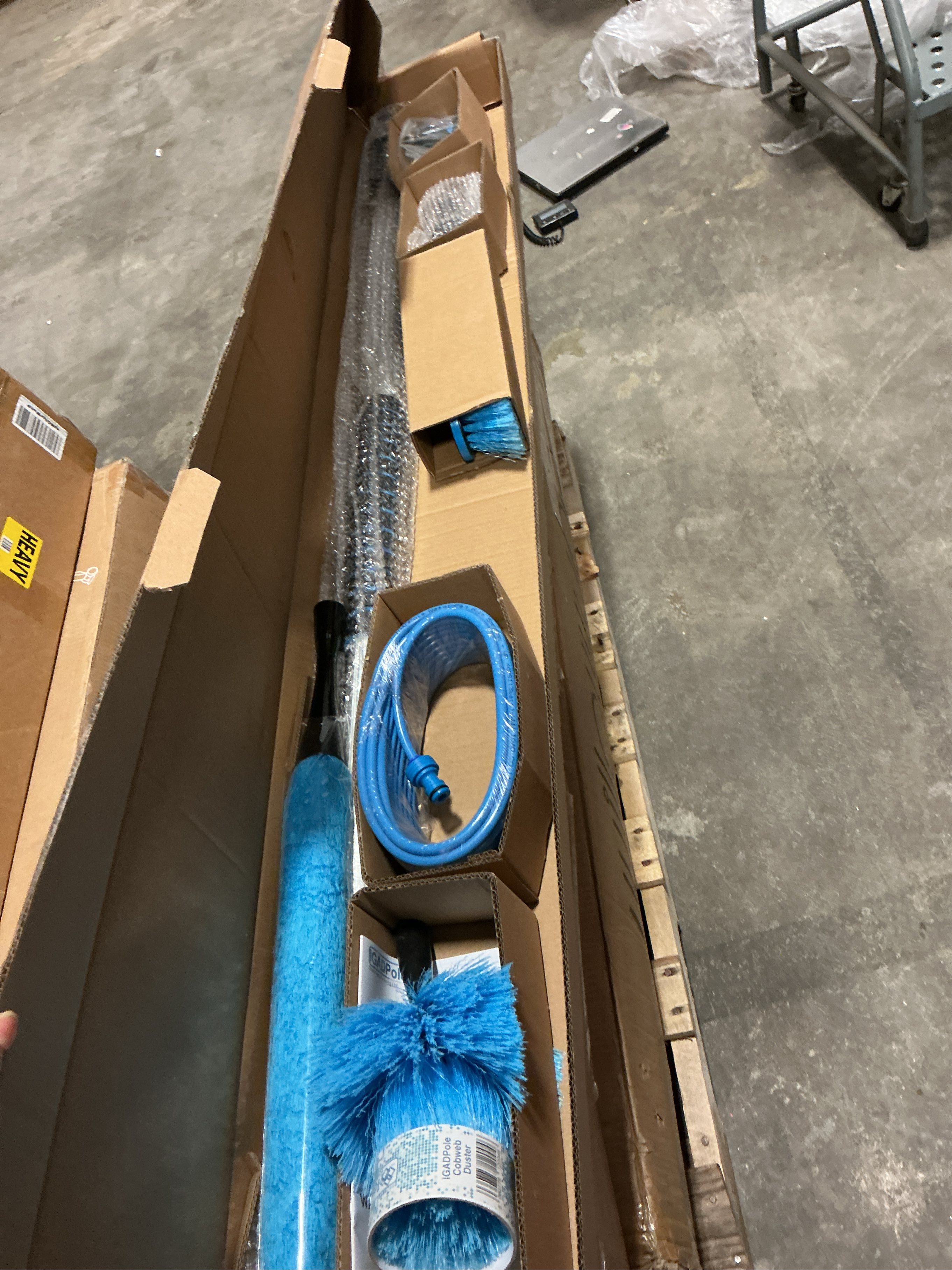 IGADPole 20 FT Water-Fed Cleaning Kit – Extendable Telescopic Pole with Soap-Dispenser, Brush & Cobweb Duster, Adjustable 5-20 FT Handle for Safe High Window, Gutter, Solar Panel & Exterior Cleaning