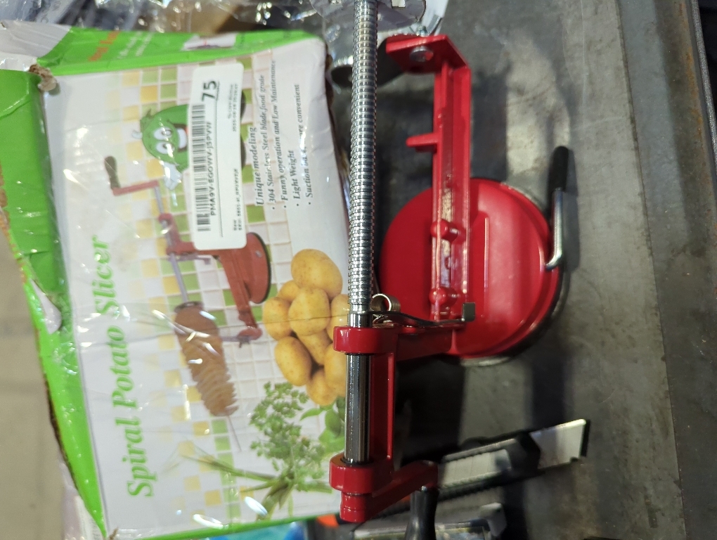 Apple Peeler, Slicer Corer Potato Peelers 3 In 1, Stainless Steel Heavy Duty with Suction Cup Base And 3 Extra Blades (Red)