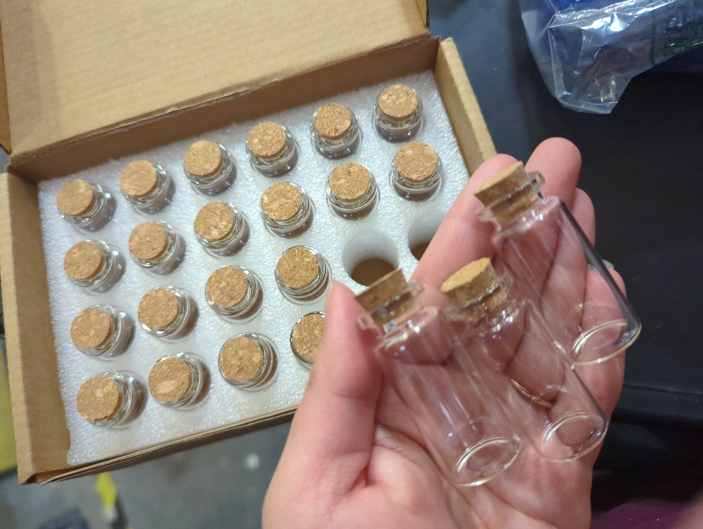 MaxMau 23PCS 10ml Glass Bottles Mini Vials with Cork Stoppers for DIY Decoration and Wedding Party Favors