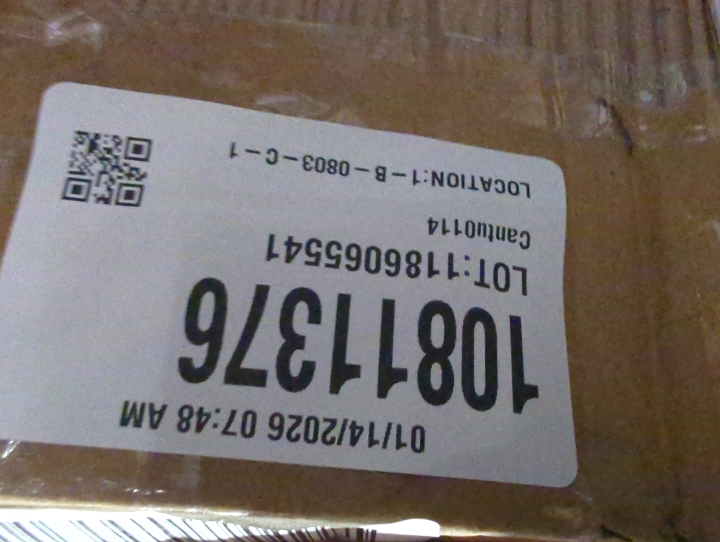 Amazon Basics Wall Mounted Modern Coat Rack with Versatile Storage Hooks, Rectangular, 8-Hook, White | Rectangular, Modern