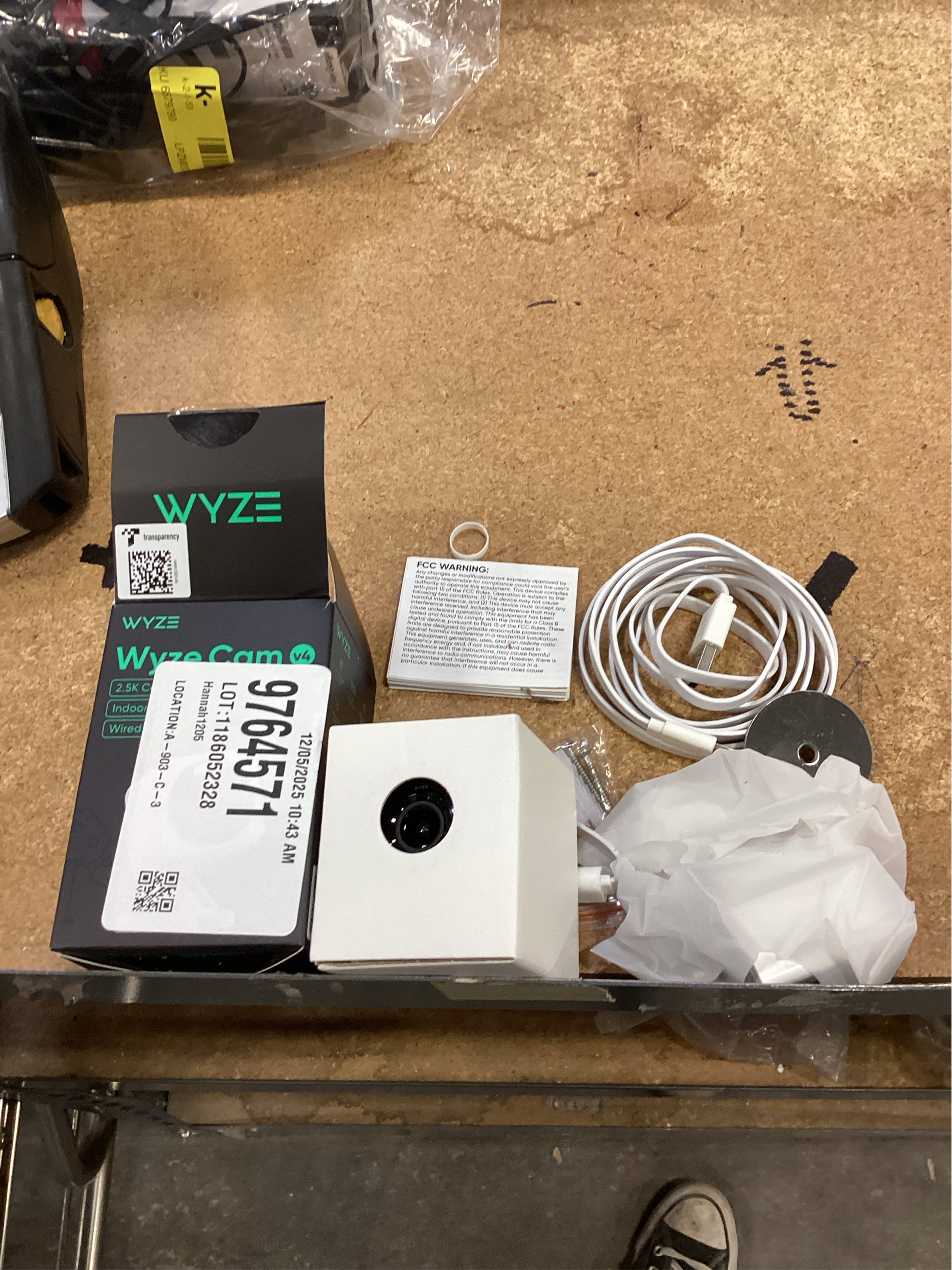 Wyze Cam V4 Plug-in Indoor and Outdoor Smart-Enabled Security Camera