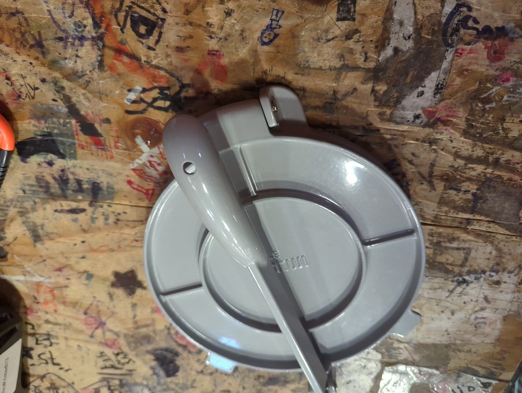 IMUSA USA Tortilla Press, 8 Inch, Silver