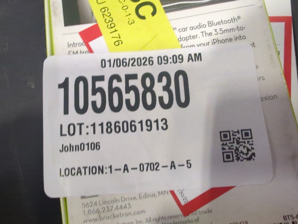 Bracketron - Roadtripper Bluetooth FM Transmitter - White