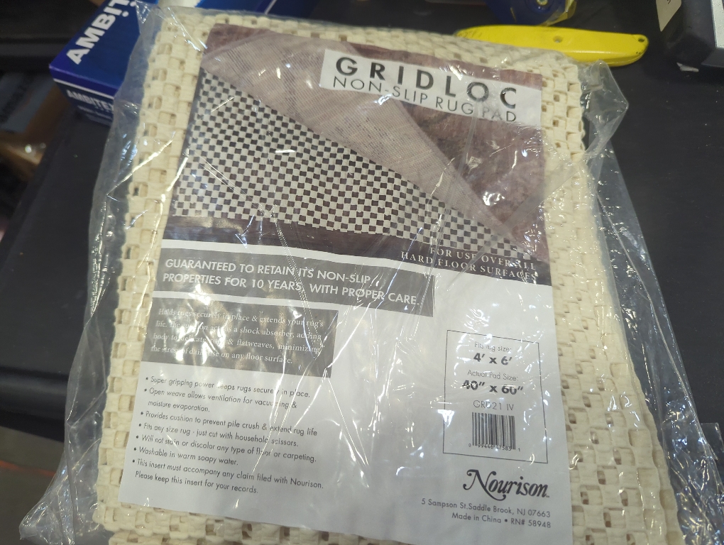 Size 3 X 5 (ft) Ivory mNourison Grid-Loc Size 3 X 5 (ft) Ivory Indoor Area Rug