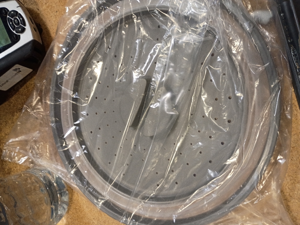 Tovolo Microwave Splatter Cover for Food, Medium (Charcoal) - Collapsible & Vented Silicone Splatter Guard Lid - Microwave Plate & Dish Cover with Handle - BPA-Free Kitchen Gadget for Meal Prep