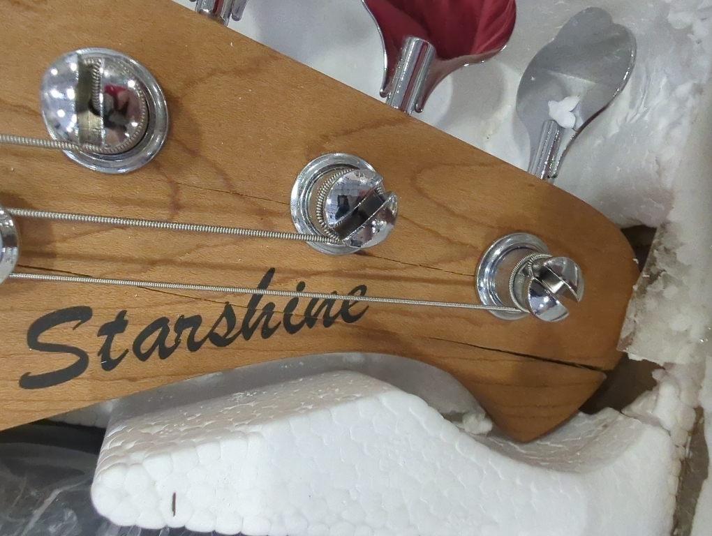 GLARRY Full Size Electric Bass Guitar Beginner Kit 4 String Exquisite Basswood Bass with 20W AMP, Cable, Strap, Bag and Accessories (Sunset, 39Right Handed)