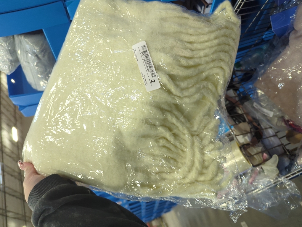 OUNIYA Large Chunky Scarf Oversized Fluffy Scarves Blanket Big Wool Thick Winter Warm