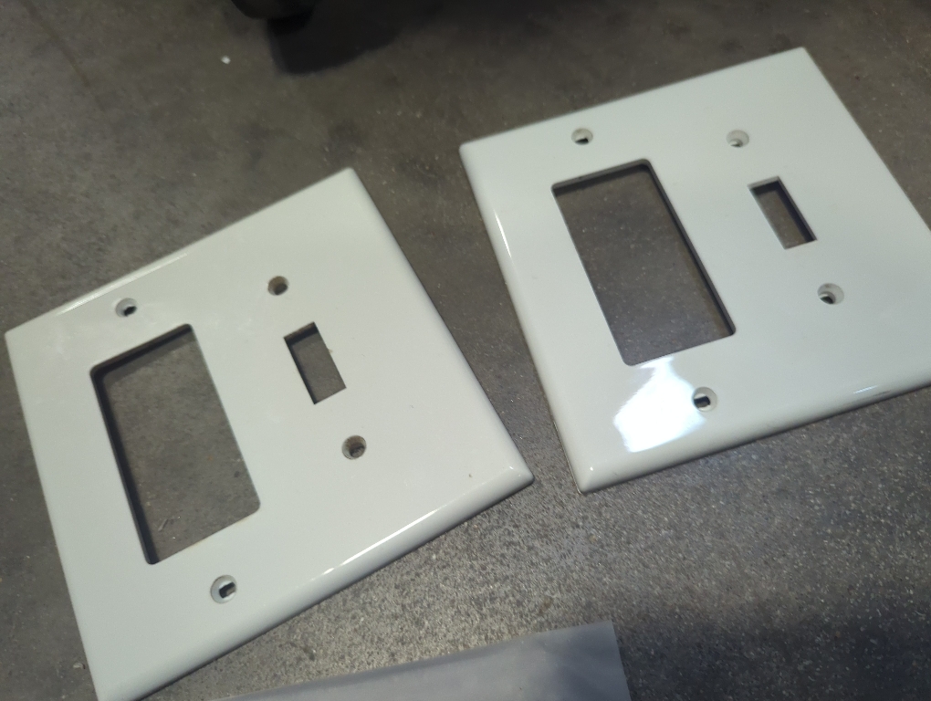 Toggle/Decorator Light Switch Cover , 2-Pack White 2