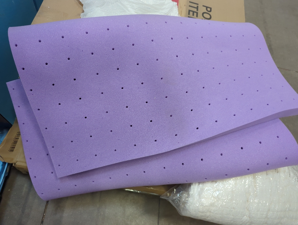 2 inch Mattress Topper, Cooling Gel Memory Foam Bed Topper for Pressure Relief and Back Pain, CertiPUR-US Certified, Dorm Essentials, Twin (Purple)