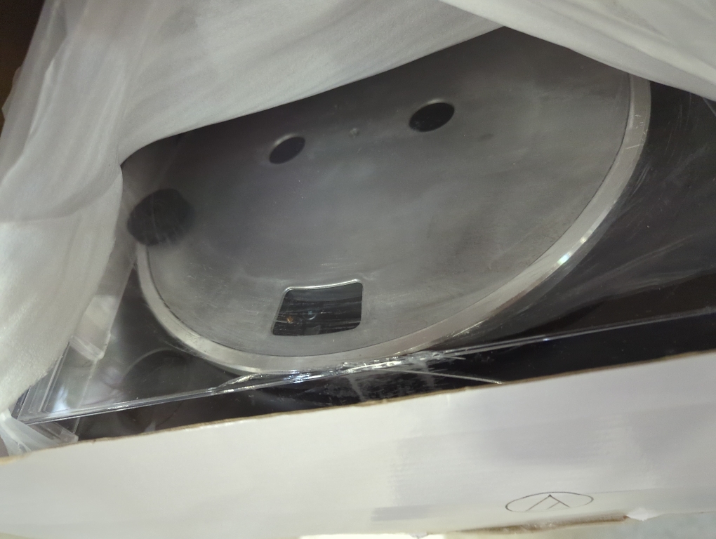 Audio-Technica AT-LP60XBT-BK Fully Automatic Wireless Belt-Drive Turntable (Black) (ATLP60XBTBK)