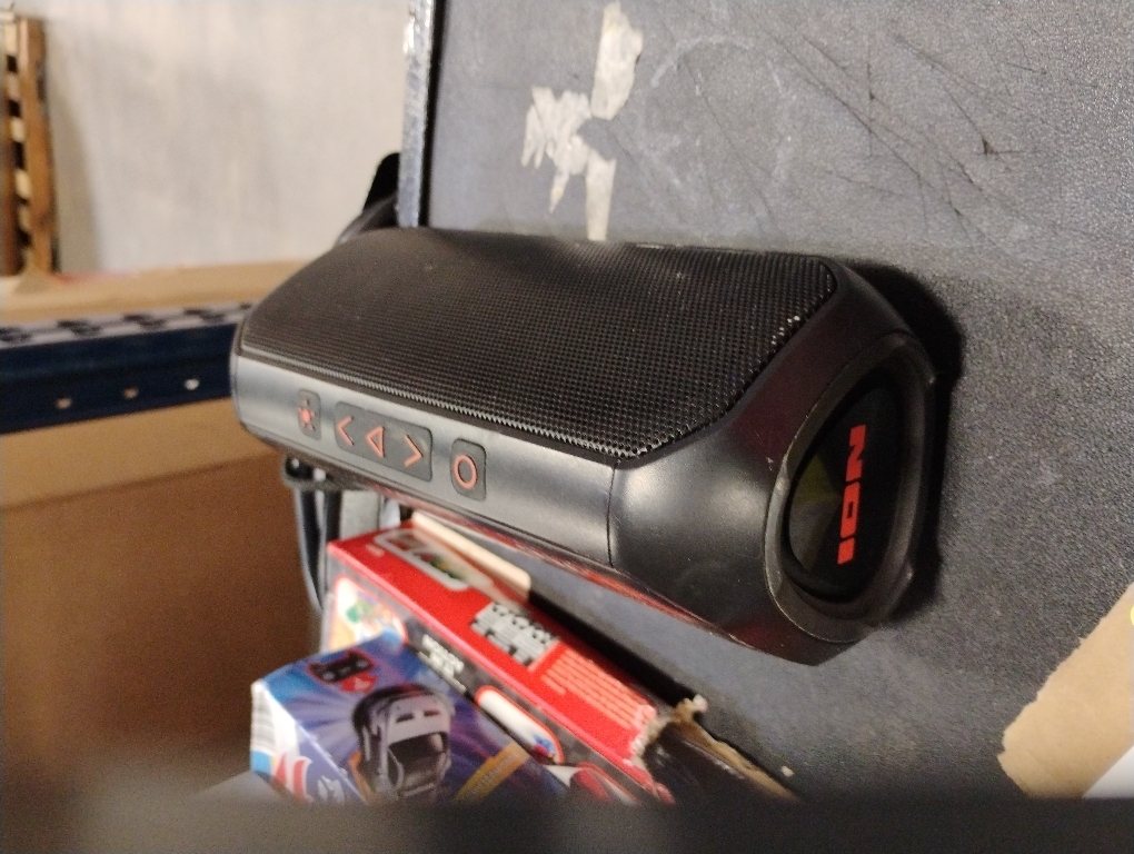 Ion Audio Uber Boom - Water resistant Portable Bluetooth Speaker with Party Lights, Built-in Microphone and Stereo-Link (Renewed)