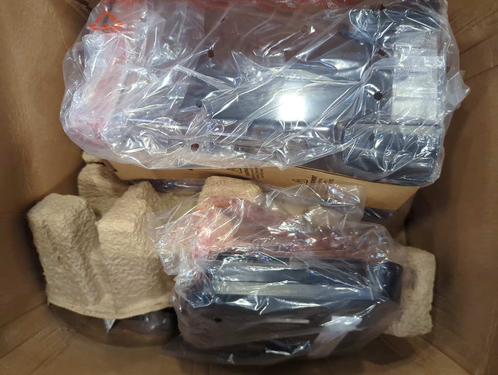 Ninja BN751 Professional Plus DUO Blender, 1400 Peak Watts, 3 Auto-IQ Programs for Smoothies, Frozen Drinks & Nutrient Extractions, 72-oz. Total Crushing Pitcher & (2) 24 oz. To-Go Cups, Black