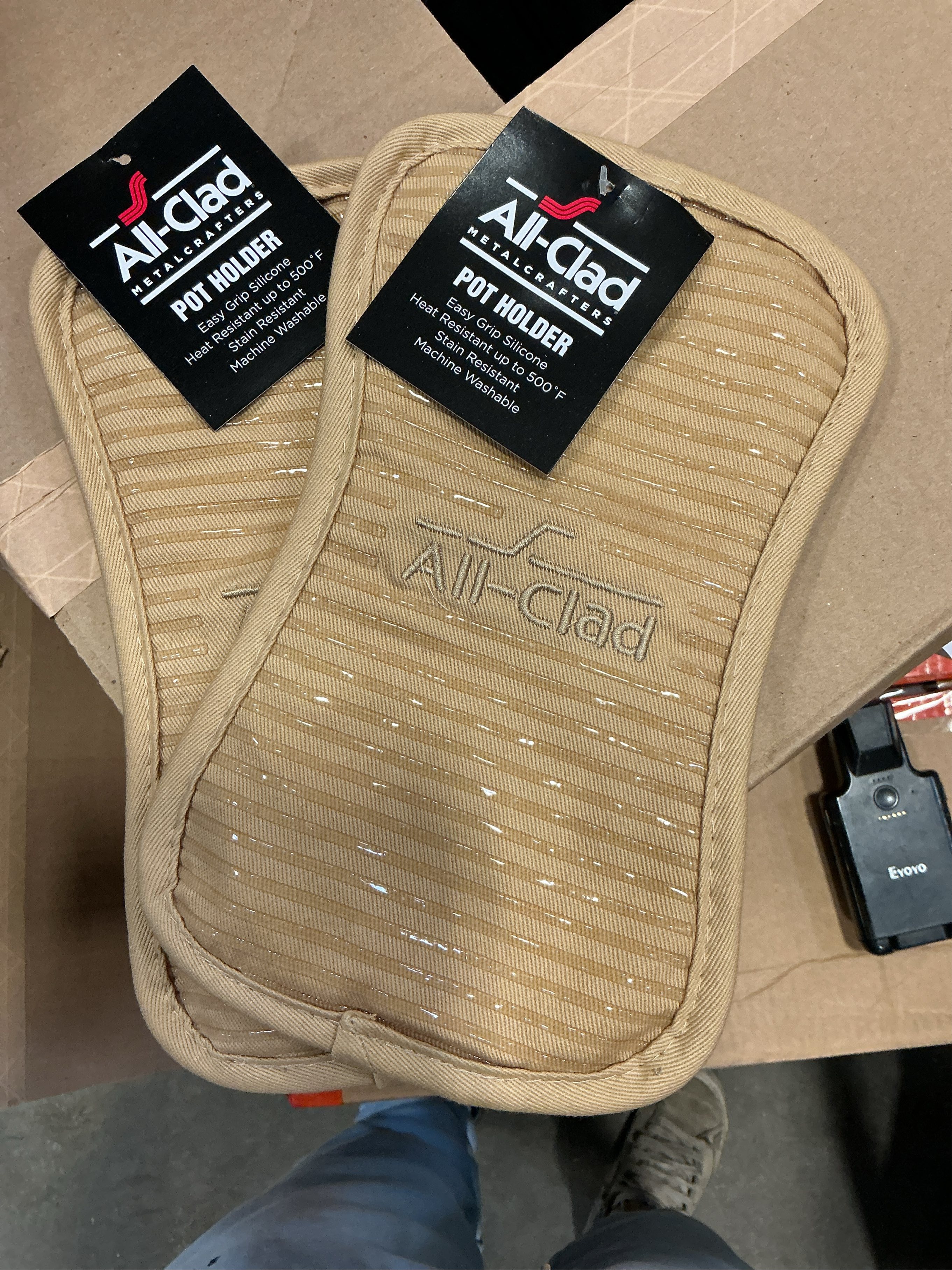 All-Clad Silicone Pot Holder in Cappuccino 2 Pack