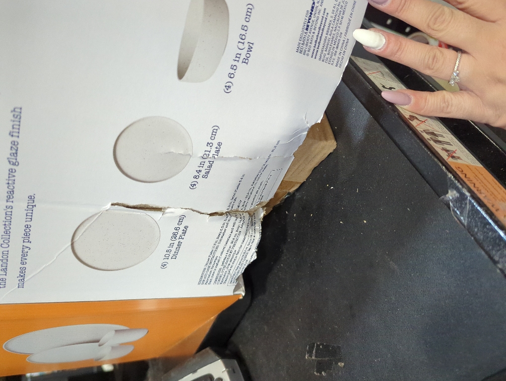 Our Table Landon 16-Piece Dinnerware Set in Sea Salt