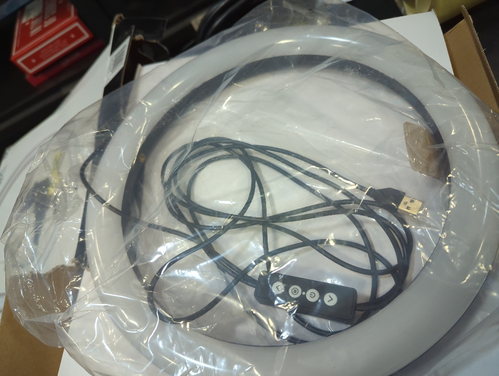 Sunpak - 12 Bi-Color Ring Light Kit with BOYA Lavalier Microphone and Bluetooth Remote for Smartphones and Compact Cameras