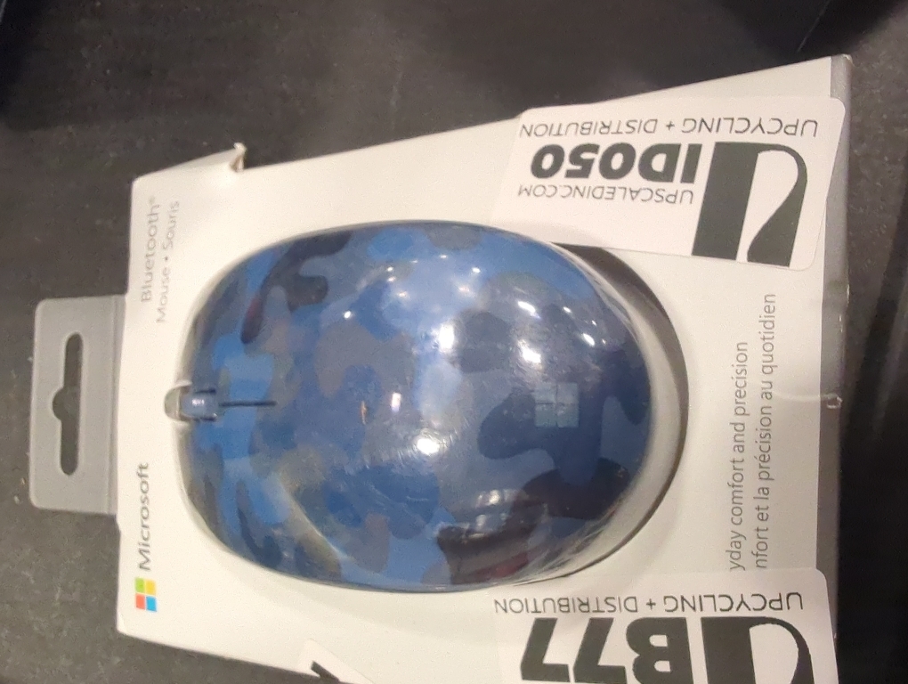 Microsoft Bluetooth Mouse (Nightfall Camo)