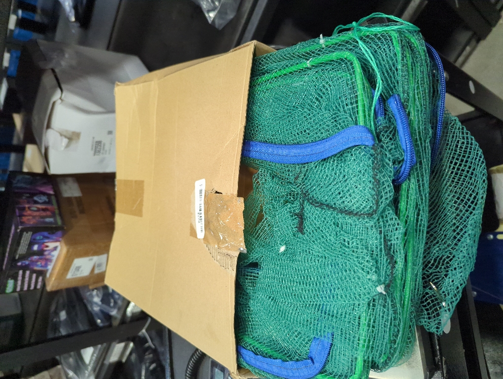 Green and Blue 2 Pcs Foldable Fishing Trap Collapsible Hexagon 6 Hole Fishing Bait Trap Portable Minnow Crayfish Crab Crawdad Shrimp Net Cage Accessories