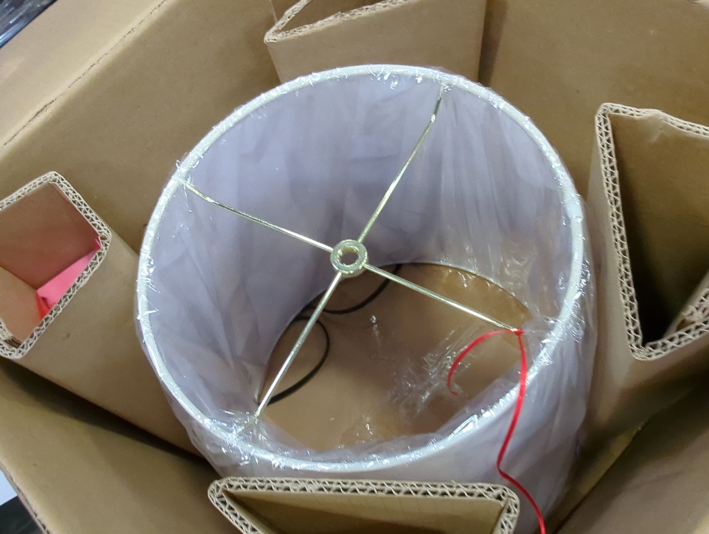 SAFAVIEH Lighting Collection Geralt Contemporary Gold 69-inch Floor Lamp (LED Bulb Included)