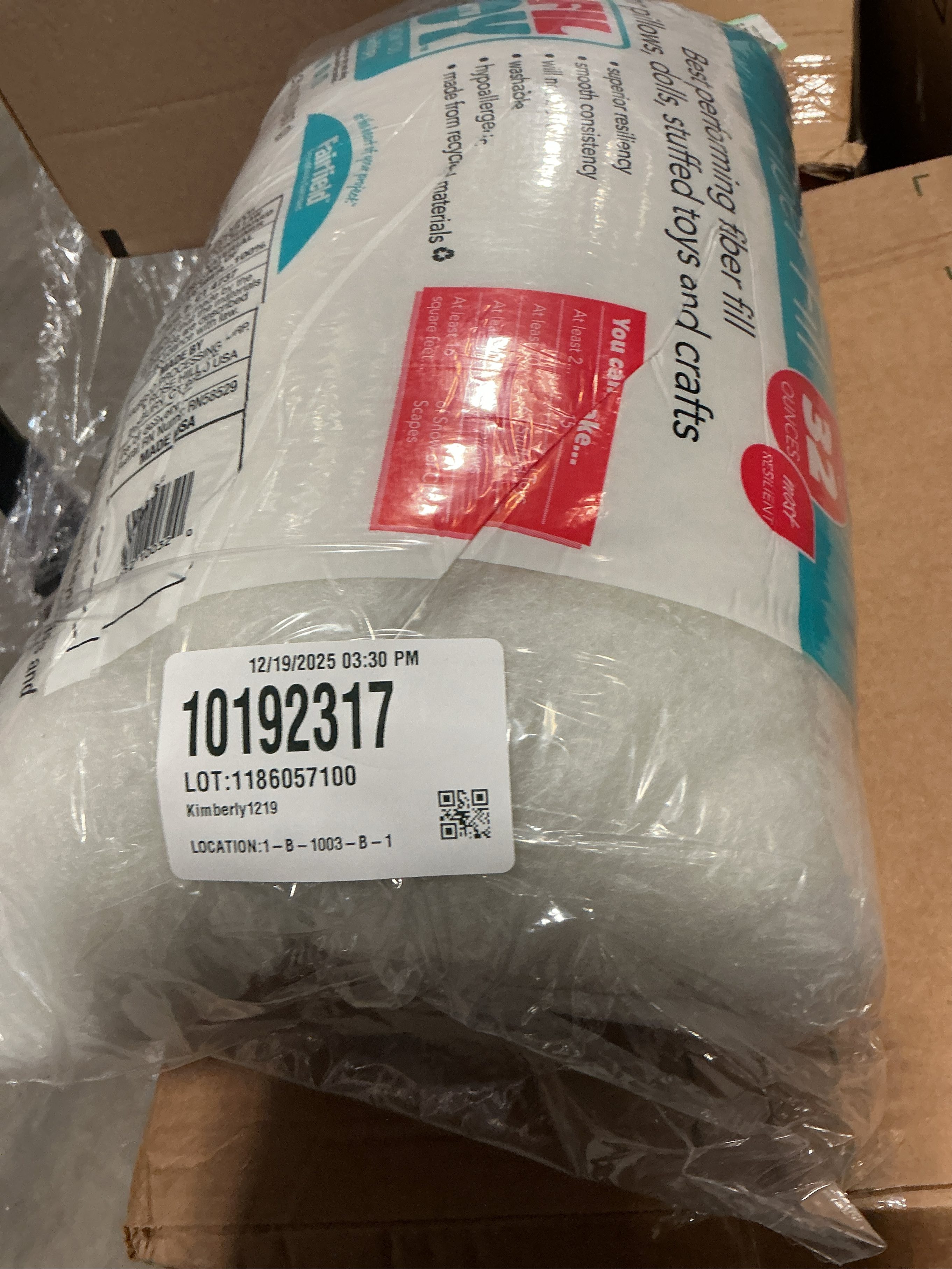 Poly-Fil® Premium Polyester Fiber Fill by Fairfield, 32oz Bag