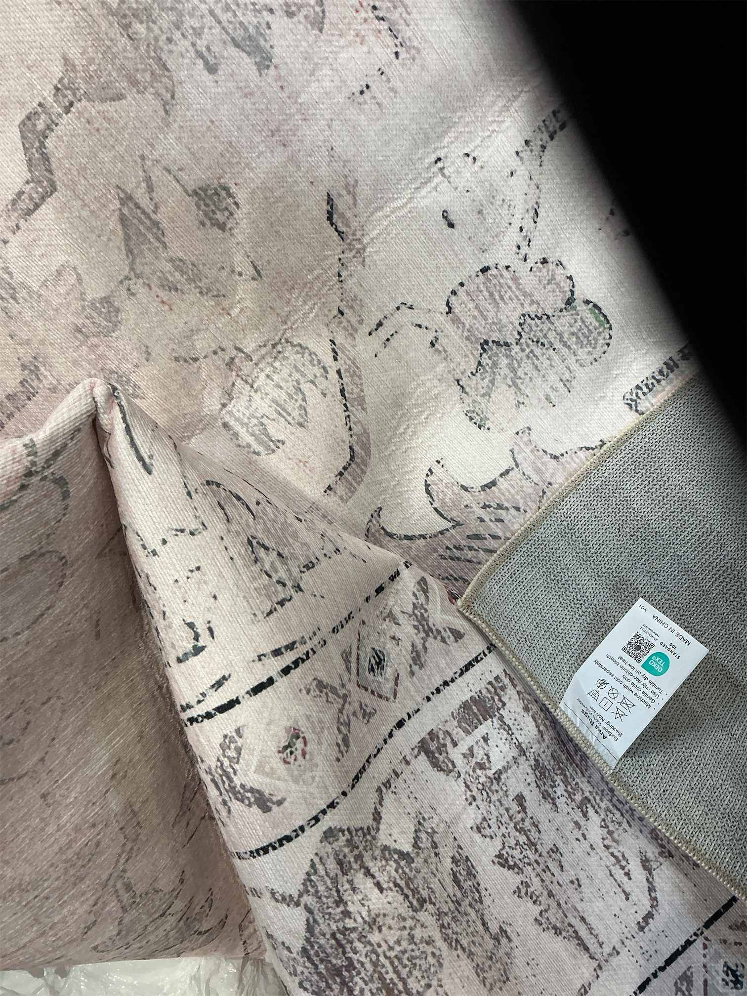 LIVEBOX Pink 8x10 Area Rug for Bedroom Girls, Boho Washable Rugs for Living Room Nursery, Non-Slip Indoor Soft Carpet Low-Pile Farmhouse Carpets for Dining Room Kids Playroom, Pink