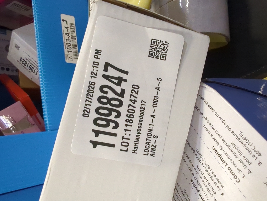 Kalimba Thumb Piano 17 Keys, Portable Mbira Finger Piano Gifts for Kids and Adults Beginners