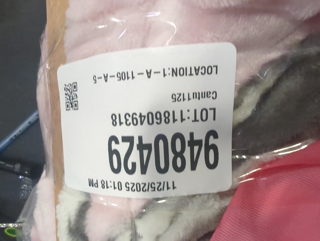 Disney Stitch Plush Throw Blanket Valentines Day Hearts Pink