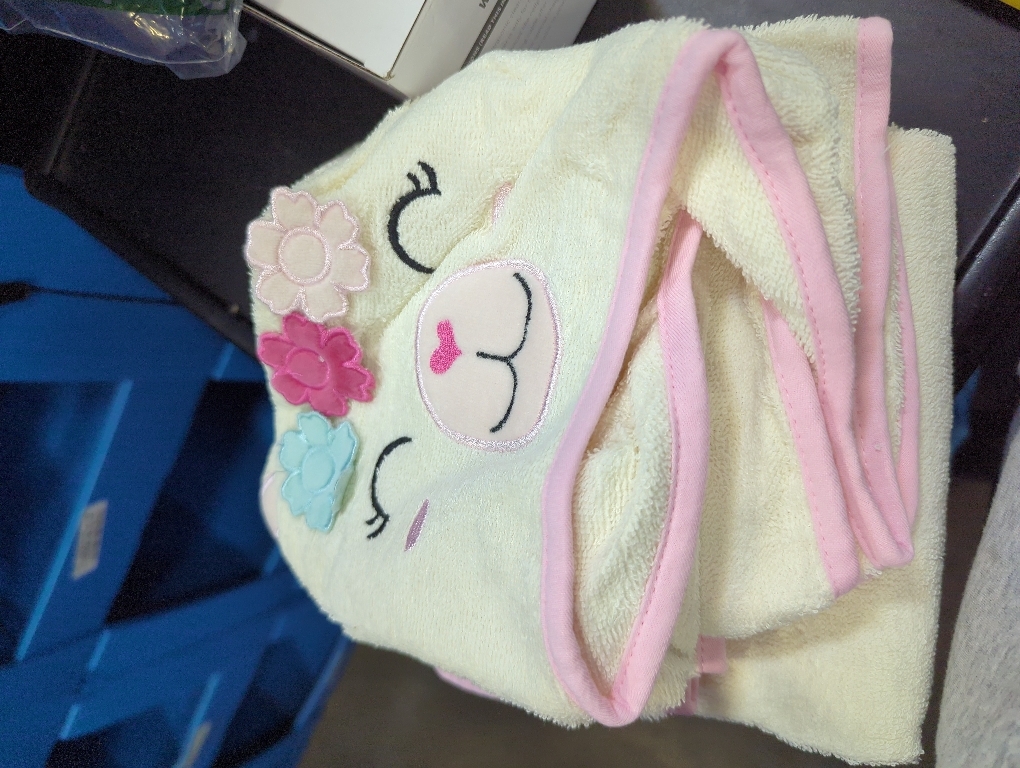 Style Quarters Baby Bath Towel - 100% Cotton Terry Soft Hooded Towel Cartoon Alpaca Baby Beach Towels Super Absorbent Large Embroidery Kids Hooded Bath Toddler Towel with 50x30(Milky White Alpaca)