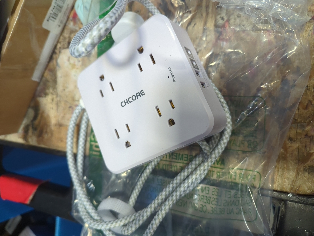 Surge Protector Power Strip - CHCORE 5Ft Braided Extension Cord with 8 Outlets with 4 USB (2 USB C) Charging Ports, Flat Plug Multi Plug Outlet Extender Charging Station for Home Office, ETL, White