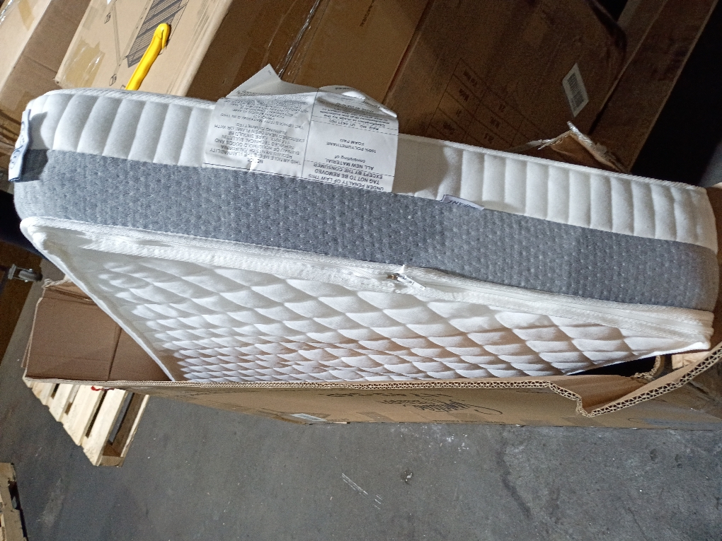Graco Ultra Premium 6-in Crib Foam Mattress in a Box