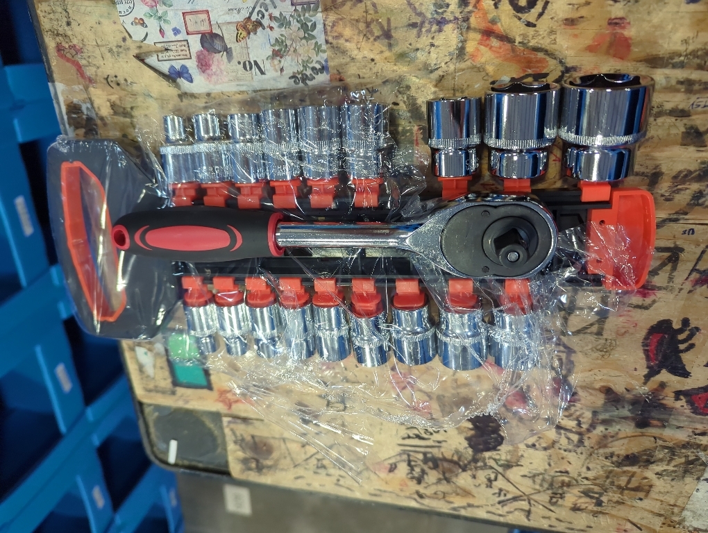 Egofine 20pcs 1/2 Inch Ratchet Socket Wrench Set, Drive Socket Set with 18 Sockets, 8-22mm,24mm,27mm,30mm sockets and 2 Way Quick Released Ratchet Handle and Extension Bar