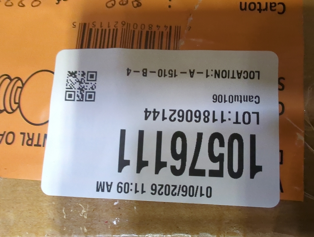 Bee & Willow Amos 28 to 48-Inch Single Curtain Rod Set in Natural Oak