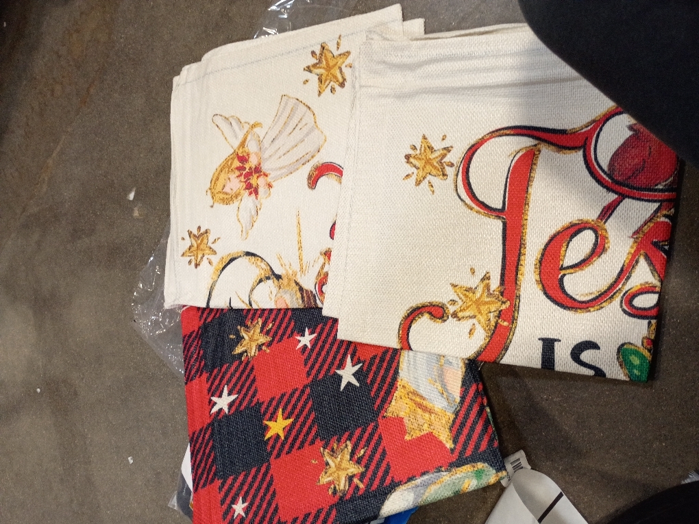 AVOIN colorlife Christmas O Holy Night Jesus Cardinal Buffalo Plaid Throw Pillow Covers, 18 x 18 Inch Christmas Saying Winter Holiday Cushion Case Decoration for Sofa Couch Set of 4