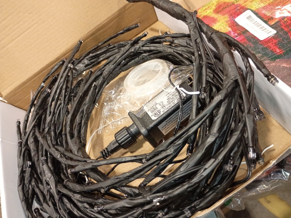 Enchanted Willow Vine Lights with Remote, Christmas Swags Decorations Indoor Room Decor, 18 Branches 144 LEDs Lighted Willow Vine Lights for Walls Bedroom Home Decor