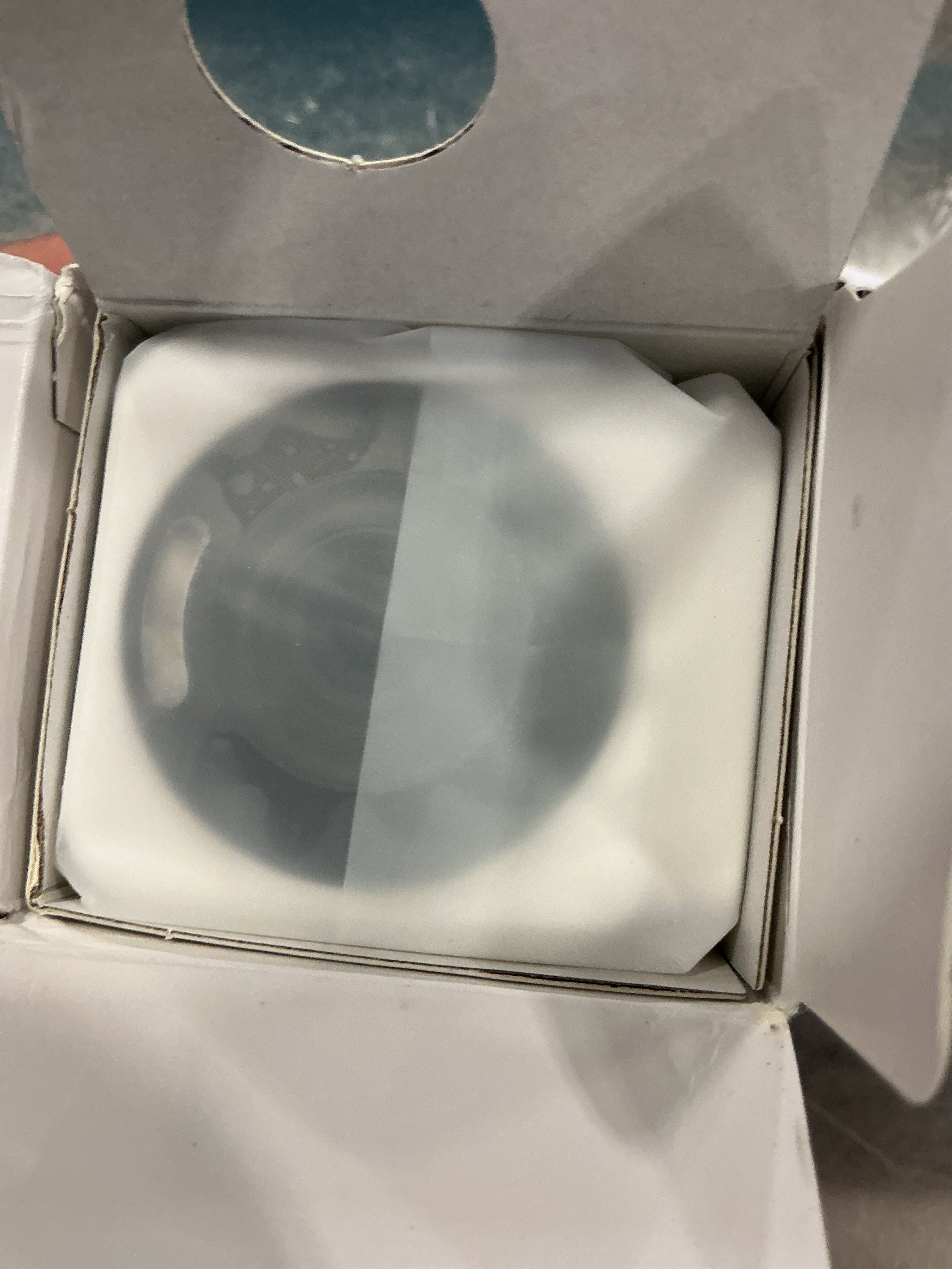 WYZE Cam v4 (Latest Model), 2.5K AI Security Camera, Indoor/Outdoor Cameras for Home Security, Baby Monitor & Pet Camera, Vibrant Color Night Vision, No Subscription Required, Free Expert Help