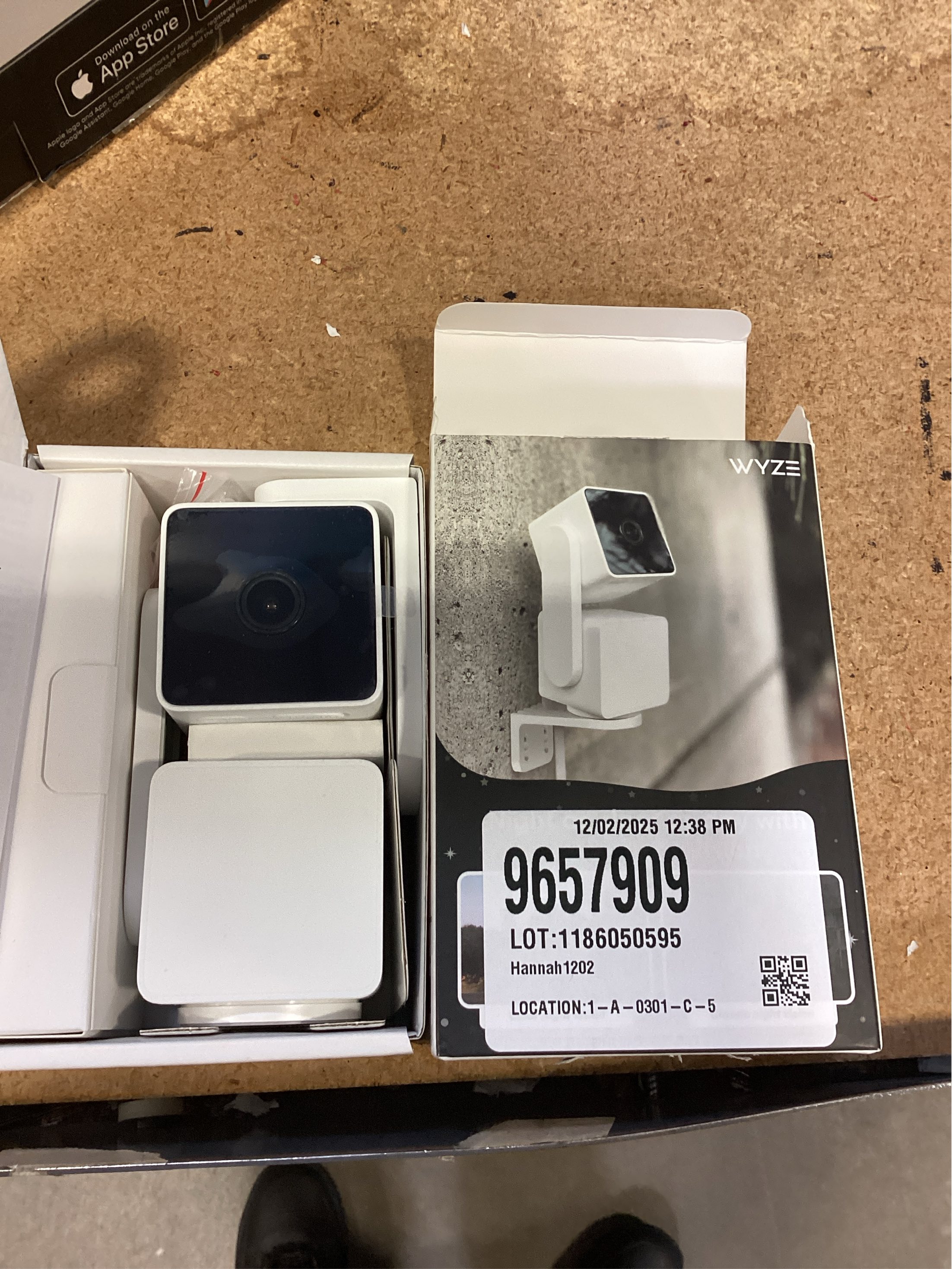 Wyze Pan v3 Wired Indoor/Outdoor 1080P HD Home Security Camera with Privacy Mode