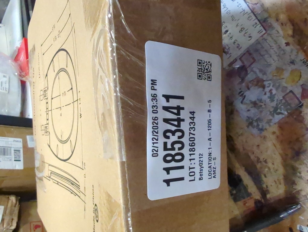 Toilet Seat Round Soft Close16.5'', Toilet Lid Slow Close Quiet No Slam, Easy Installation & Release，Safe PP Material Easy Clean, Comfortable Ergonomic Design, 2 Years Support, White Plastic