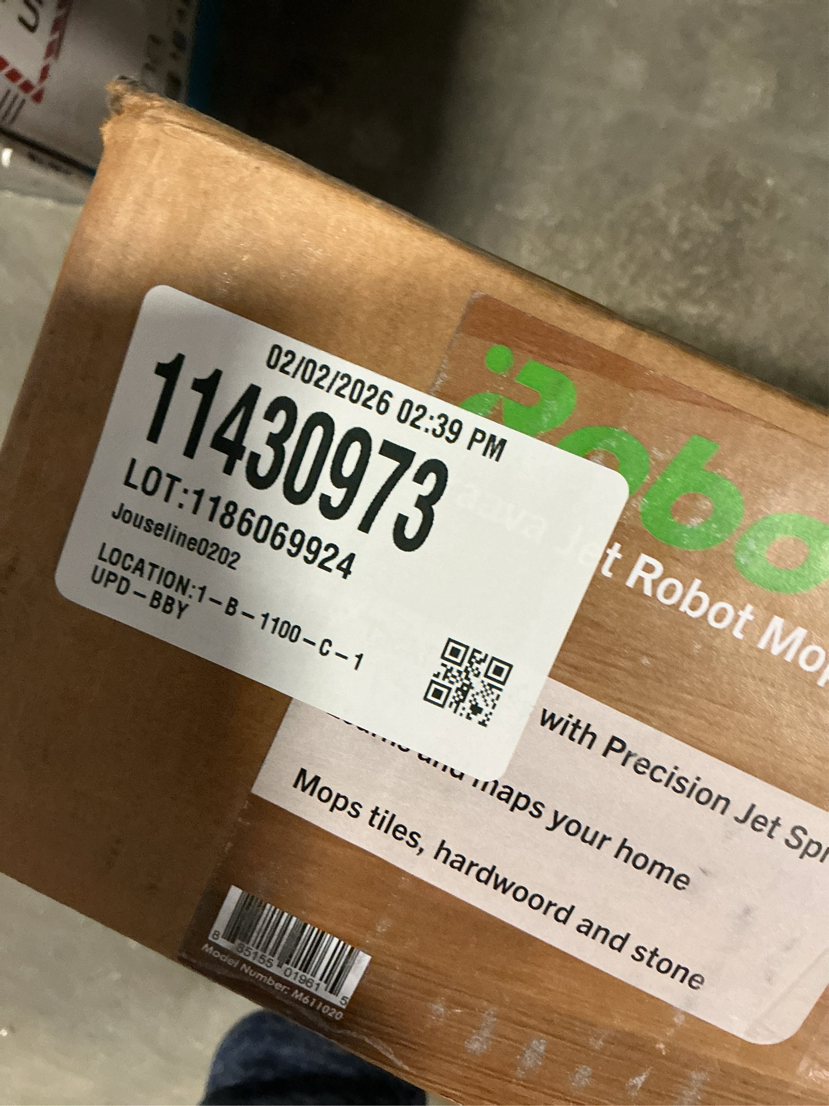 iRobot Braava m6 Bagless Cordless Standard Filter WiFi Connected Rechargeable Sweeper