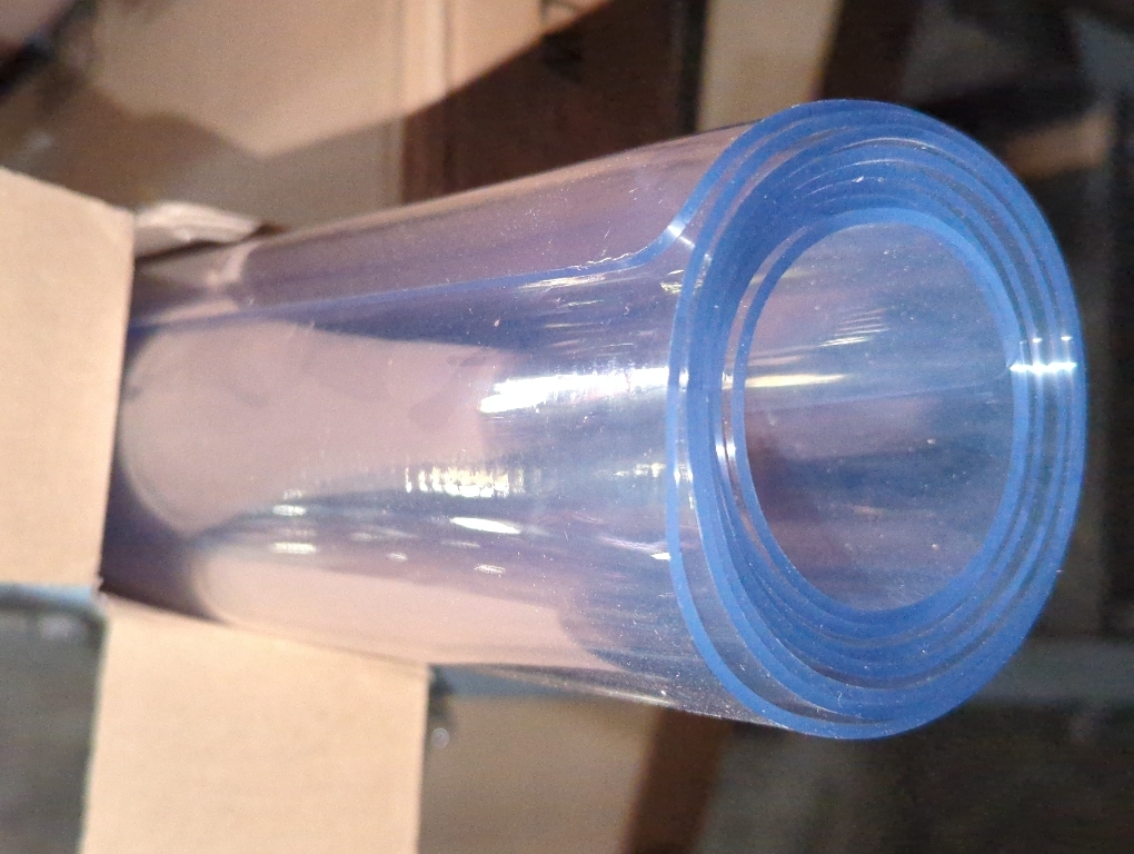 Clear Plastic Table Top Protector Cloth Waterproof Oilproof Stain Resistant Wipeable 2mm Thick Table Cover for Dresser End Table Workbench Computer Desk(39.4x118.1in/100x300cm)