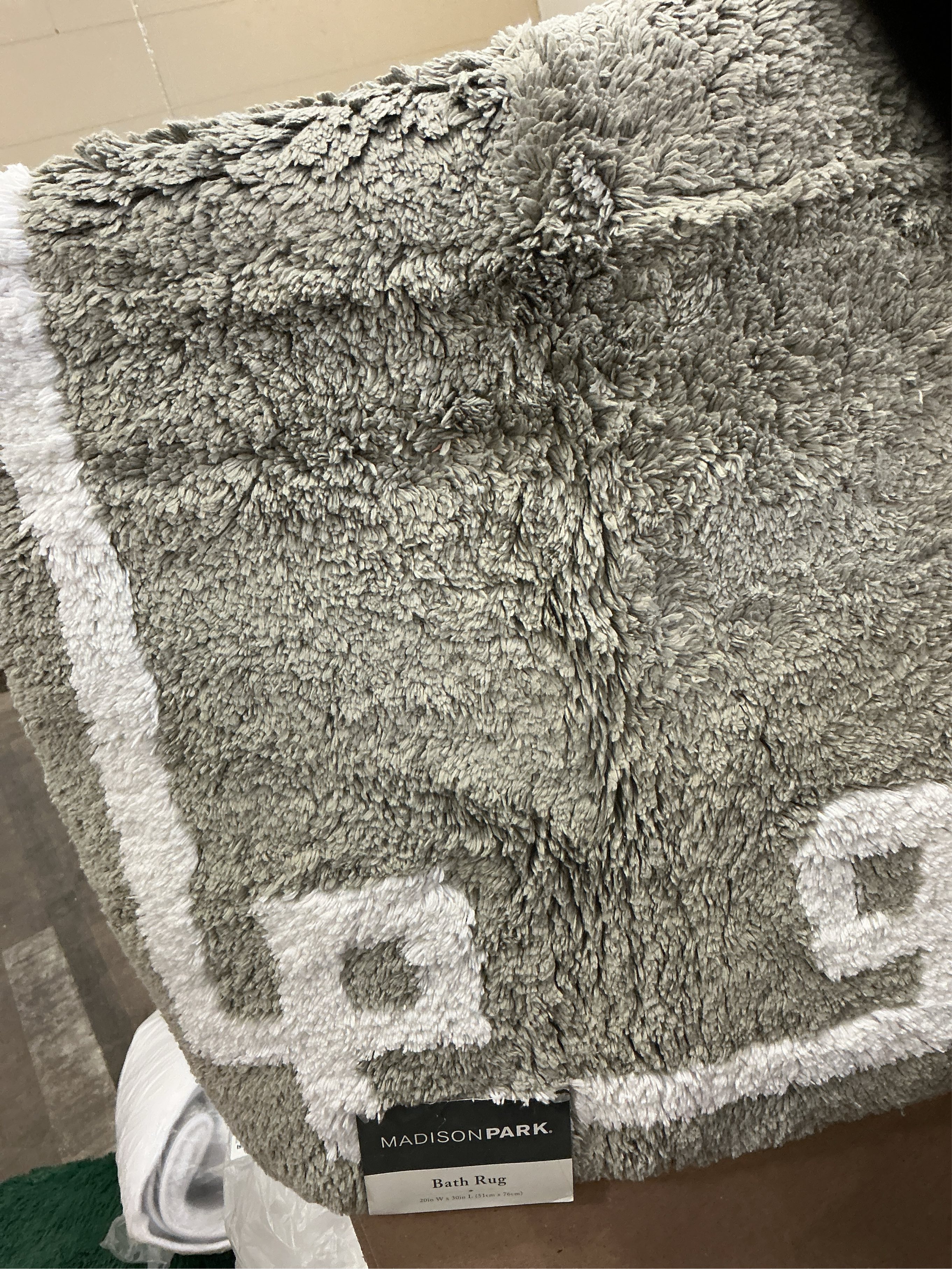 Madison Park Ethan Cotton Tufted Border Geometric Bathroom Rug