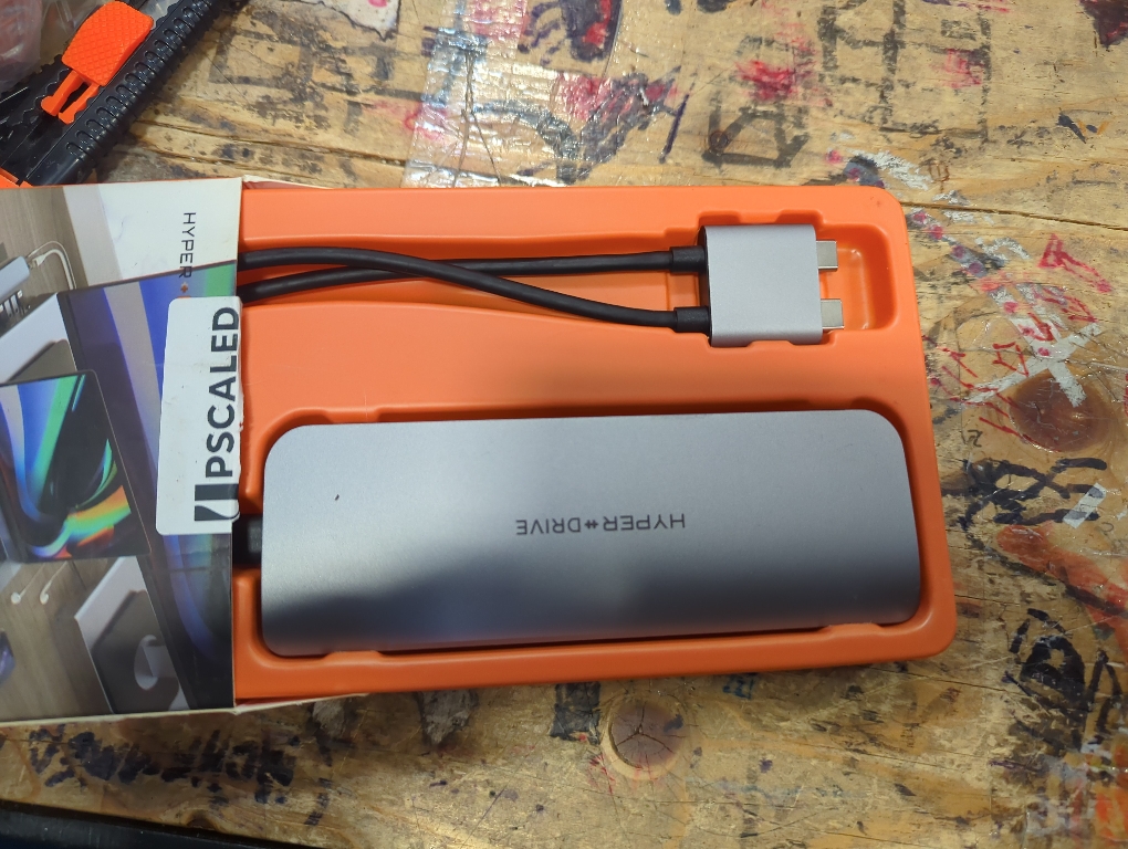 Docking Station, USB C Hub, TOTU 9 in 1 Triple Display Docking Station with Collage Display Mode, Dual 4K HDMI, VGA, 100W PD, 3 USB 3.0 and TF/SD Card Reader for MacBook Pro Air and Type-C Laptops